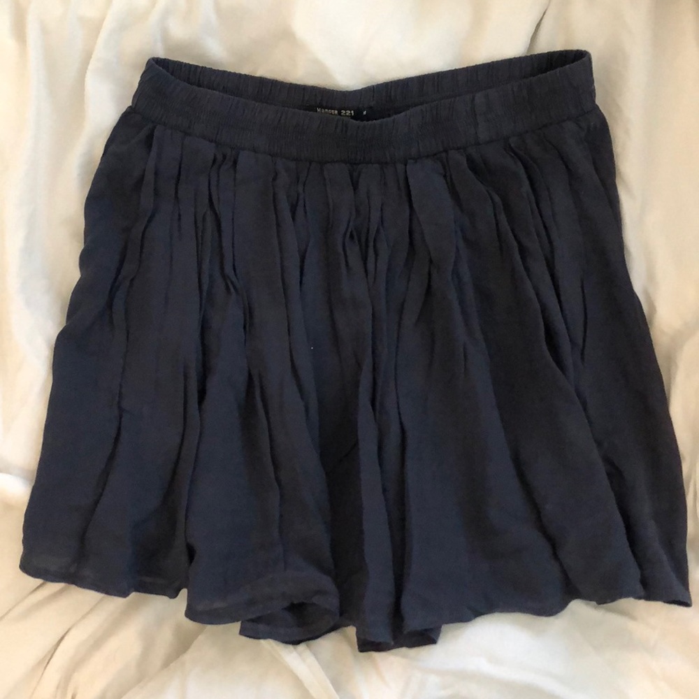 Flowy skirt